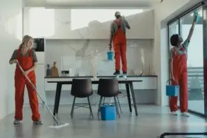 ניקיון משרדים